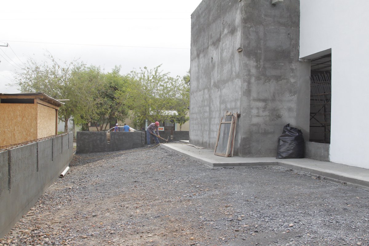 SOPDUMA_NLD's tweet photo. Te presentamos el avance de obra al 72% en la "Construcción de Centro Médico" ubicado en calle Guanajuato con calle Tamaulipas en la colonia Palmares (Addendum).

#SOPDUMA https://t.co/DionGL1xue
