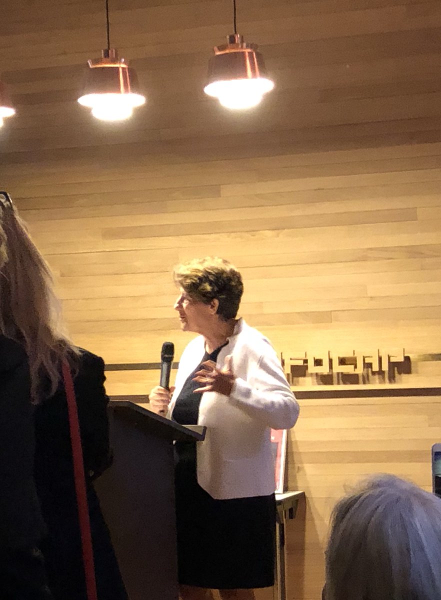 #10ansPASS Patricia Lacoste <a href="/GroupePrevoir/">Groupe Prévoir</a> “pour moi la parité est une question d’équité”