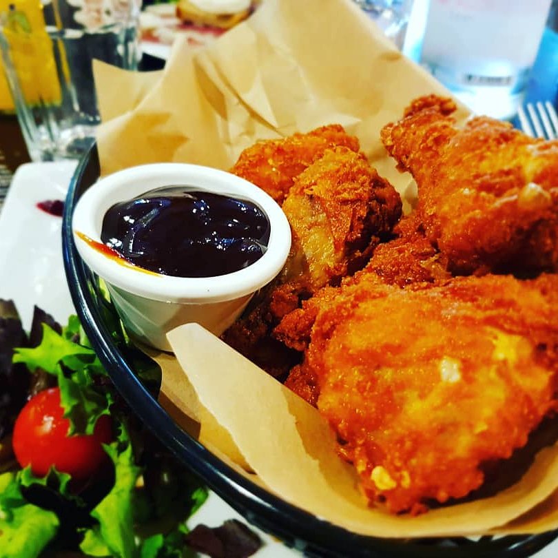 alambra_halal's tweet image. Une entrée qui en jette 😎

J'espère que ce repas marqueras ta mémoire et surtout ton palais @fourze93 

Reservez-vite votre table sur notre site =&amp;gt; alambra.fr/la-carte

#PhotoClient #CaptureLeMoment #Repas #Diner #Food #Stains #Alambra