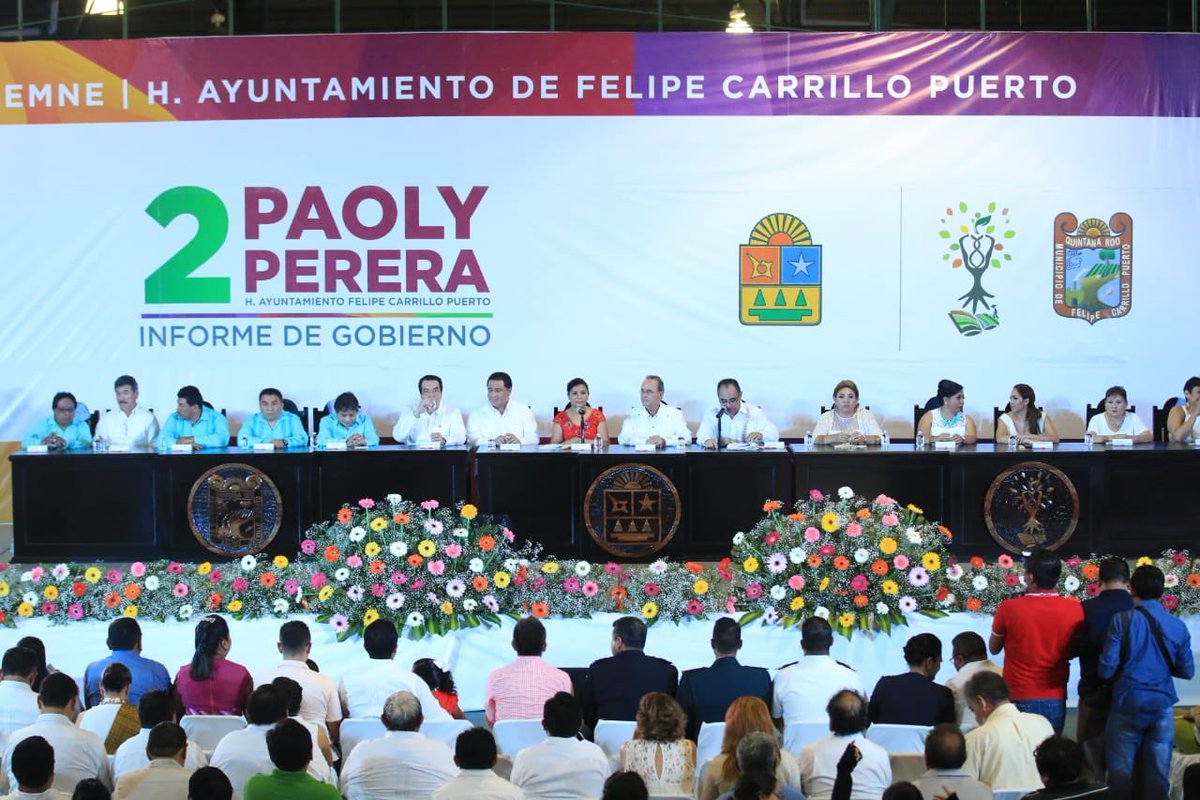 La presidenta de la #Fundacion <a href="/mpl2508/">Mercedes Perez</a> y demás integrantes envían una felicitación a la presidenta municipal de #FCP, <a href="/PaolyPerera/">Paoly Perera</a> por su 2do Informe de Actividades                  #HaciendoComunidad