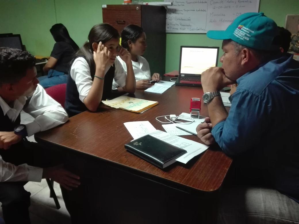Martinez_josea's tweet photo. Hoy encuentro amoroso con Nuestros Aprendices Juventud de Oro de Cojedes, para hablar de Formación, Producción y Recreación, para fortalecer el movimiento y escuchar las críticas y autocrítica @Incesocialista @INCESCOJEDES @pnacojedes1 @WuikelmanAngelP @psuvaristobulo https://t.co/QmY6MhkpXN