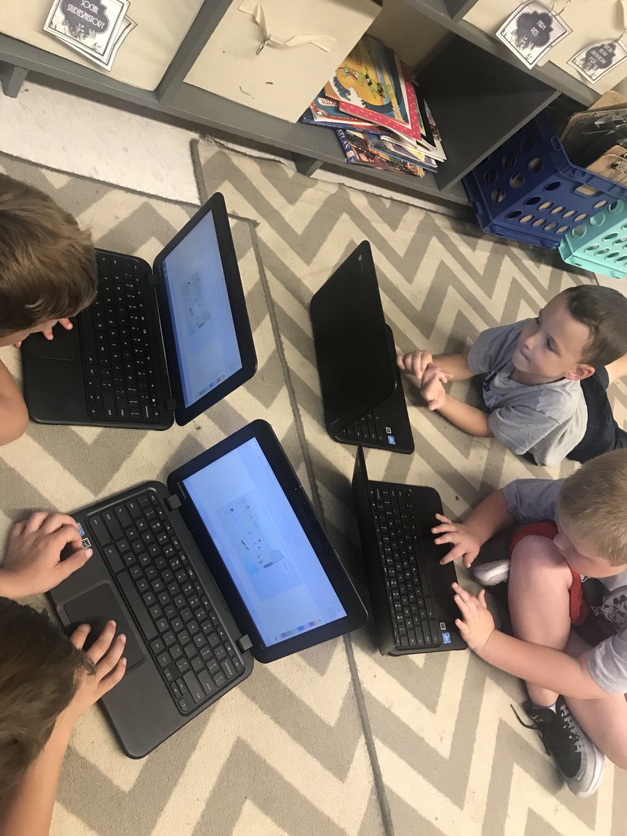 D32MrsBurch's tweet image. Working with partners to find verbs in the park! #seesaw #pesd32