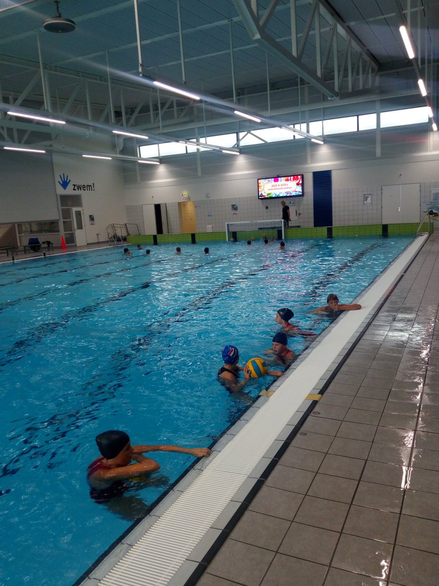 Vandaag weer begonnen met de rtc/cse trainingen in Zwolle #dromenwaarmaken #investeren ben benieuwd naar ontwikkelingen <a href="/KNZBned/">KNZB</a>  <a href="/Zwolle_CSE/">CSE Zwolle</a>