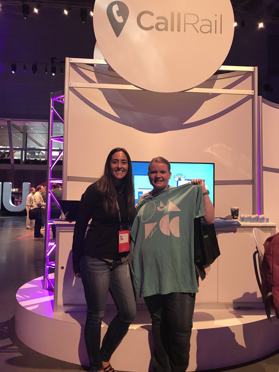 jill427's tweet photo. Hangin out with the cool peeps at CallRail! They’ve got a cool new cost per leads feature coming out soon. Excited about that. #CallRailAtINBOUND18 #INBOUND18 https://t.co/GeDnqjNK6D