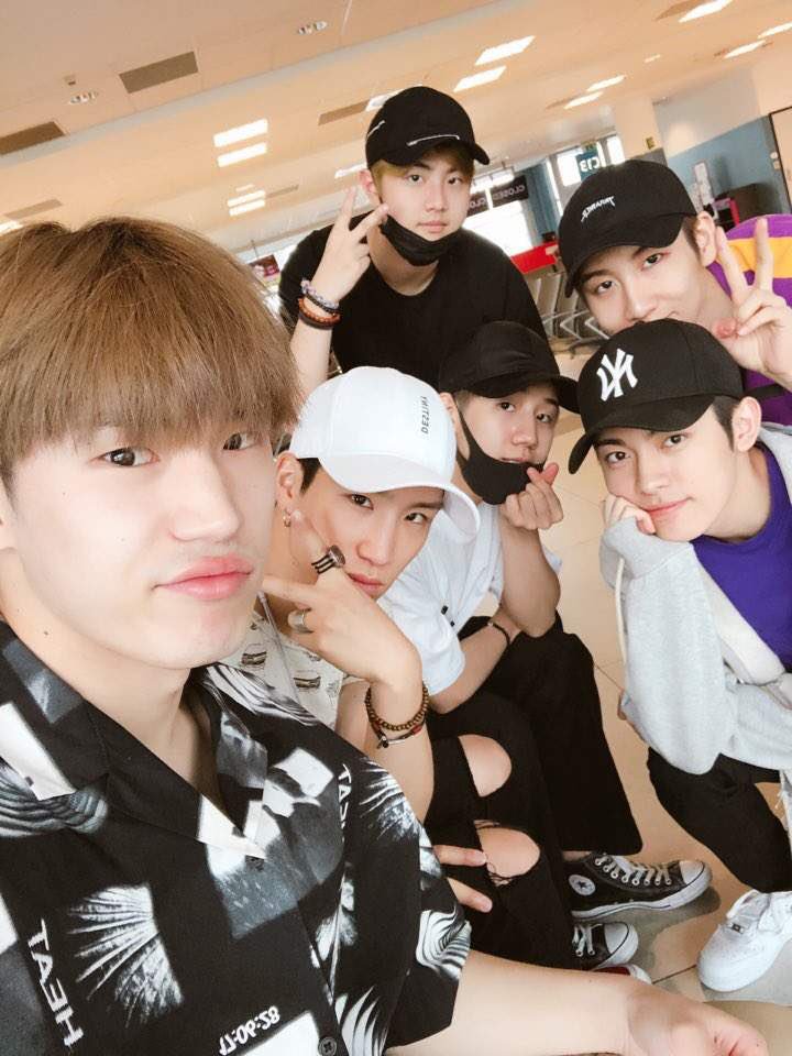 24K_GER's tweet photo. Zum Ende des Tages auch von uns etwas zu 24K 6. Anniversary💛 
#6YearsWith24K 
#6GoldenYears https://t.co/qdm2TsUBpG