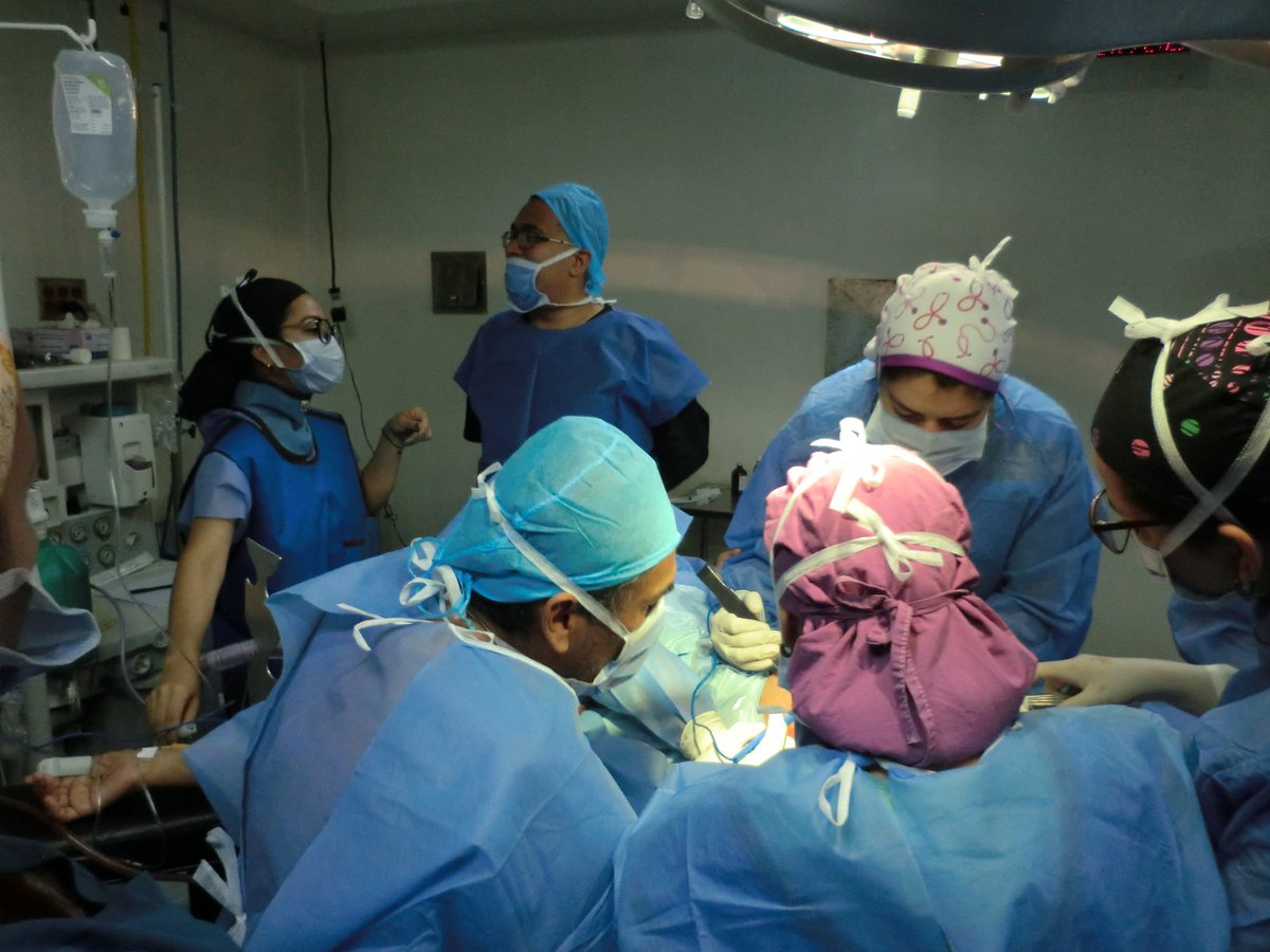 IVSS_HPOR's tweet photo. #6Sep #AlMomento @IVSS_HPOR @ivss_HJDP @IVSSARVA Siguiendo instrucciones de @magallyvina con el #PlanQuirurgico #IVSS realizamos intervenciones Quirurgicas de alta complejidad en las Especialidades de #Traumatologia #Ginecobstetricia @NicolasMaduro @ivssoficial @gestionperfecta https://t.co/fiIQvIZqXm