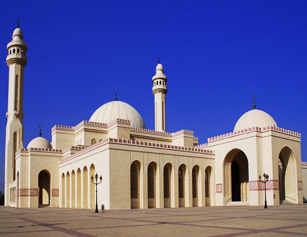 FraserBahrain's tweet photo. History is in abundance in Bahrain 💫

What would you recommend as a ‘must-see’?

التاريخ في وفرة في البحرين ما الذي توصي بـ "يجب زيارته"؟

#Bahrain #Manama #BahrainHistory https://t.co/uLiejTXPjy