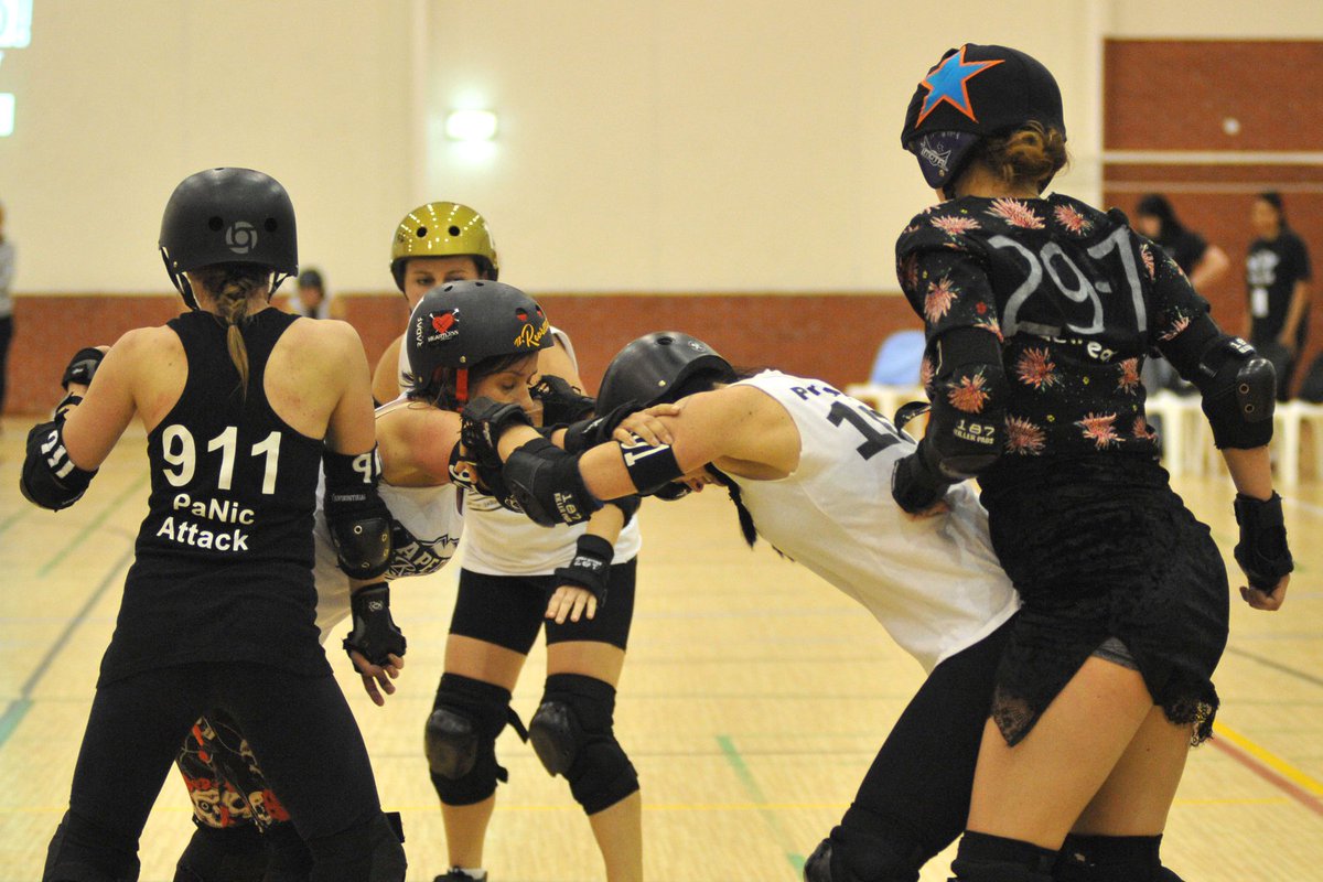 A very small selection of the amazing photographs taken by Doug Carlson at our PinUps vs Greasers bout. You can view the whole album, here: web.facebook.com/capetownroller… #bytheskaterfortheskater #rollerderby #yourmothercityderby #rollerderby