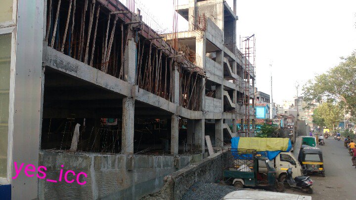 DevelopedSurat's tweet photo. #Multi_Level_Parking @ #Gopitalav , #Navsari_Bazar , #Kotsafil_Road + #2nd_Entry
#ગોપીતળાવ ના મુલાકાત પર આવનાર લોકો માટે #PaynPark
#Surat #Gujarat #CentralZone #yes_icc Clicked by #FenilThakkar @OurSMC https://t.co/q4GW6yYH3S