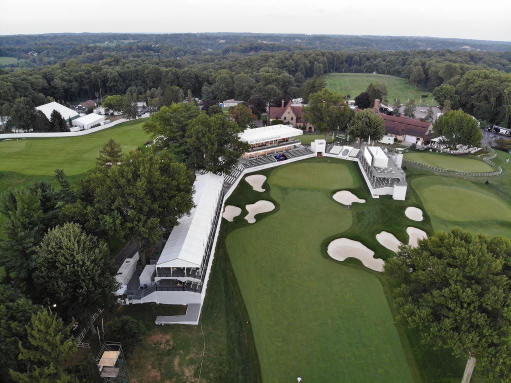 InProEvents's tweet photo. Today marks the start of the @BMWchamps at the @AroniminkGC where spectators will have a front row seat from our #hospitalitysuites to some of the most competitive #golf of the year. #BMWChampionship #bmwchamps #productionsetup #corporatehospitality #golfevent #eventsetup https://t.co/IZWgow136N