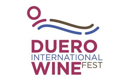 Semana intensa, en nada comenzará la #vendimia, participamos en #Salamaq y mañana en Burgos en el #DueroInternationalWineFest, la 1ª edición del mayor congreso de #vinos del centro de España, impulsado por la Consejería de Agricultura y Ganadería de la #JuntadeCastillayLeón.