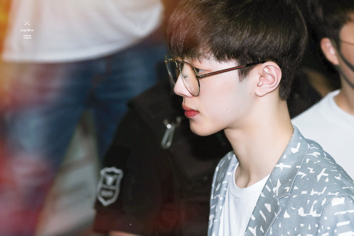 CarpeDiem0923's tweet photo. 180906 ICN HQ

💘
#라이관린 #Laikuanlin #赖冠霖 https://t.co/pxQZu1biAE