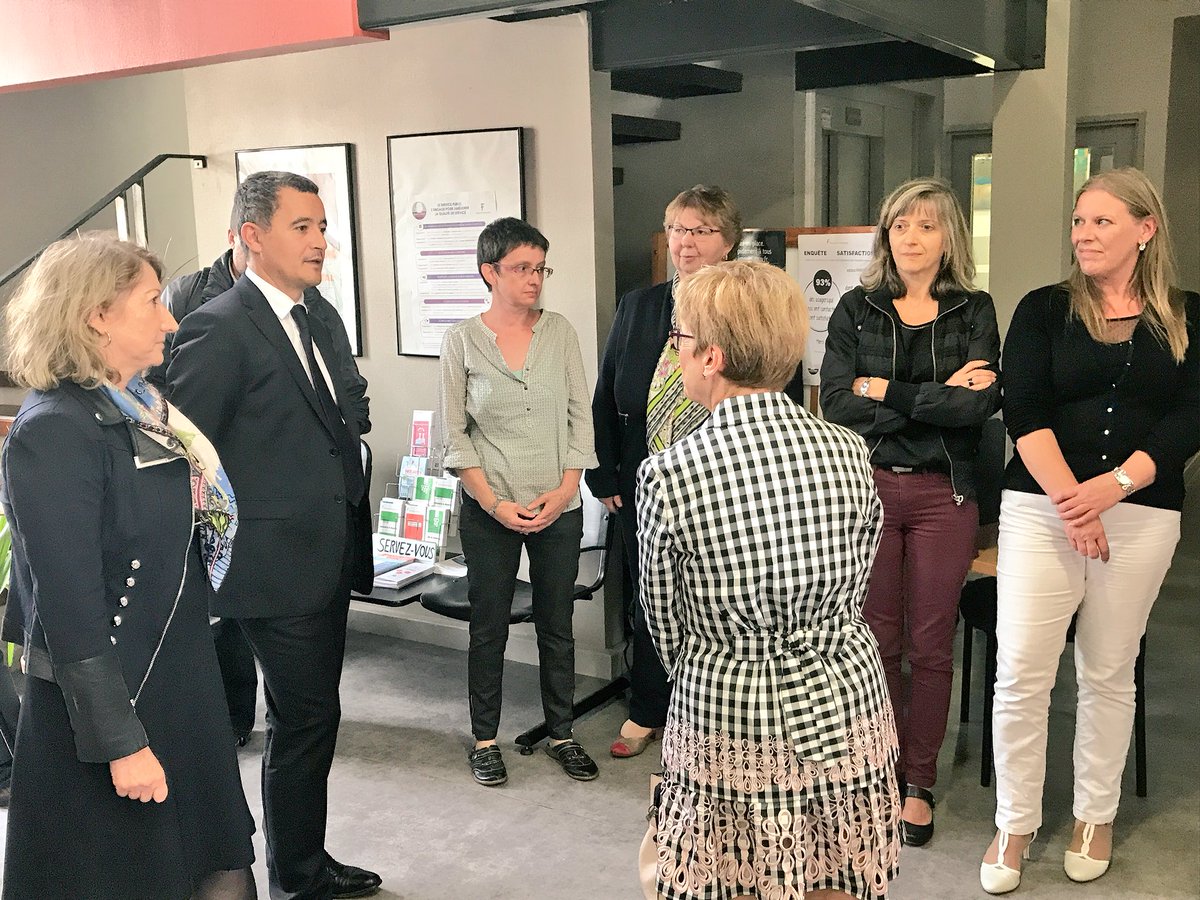 Gerald Darmanin On Twitter Haute Marne Derniere Etape Je Visite Le Service Facturier Des Finances Publiques De Langres Un Tres Bel Exemple De Modernisation De La Dgfip Officiel Un Grand Bravo Aux