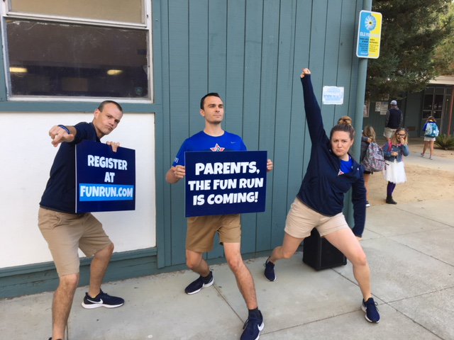 Fun Run Boosterthon Crew Rockin' the morning drop off!!!  #bringingenergy