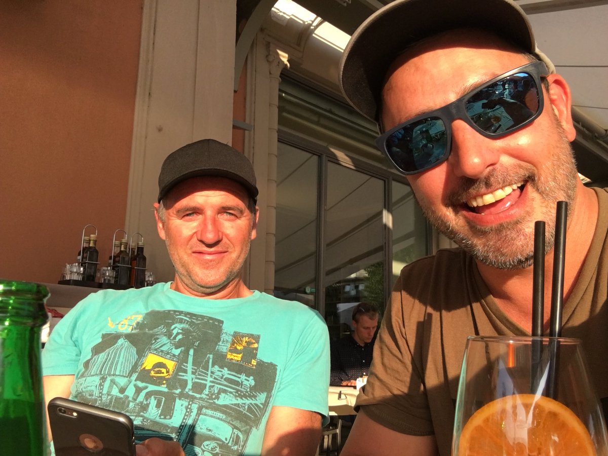 Feliz cumple <a href="/sergiolapegue/">Sergio Lapegüe</a> desde el lago di como #italia #alcolecontn