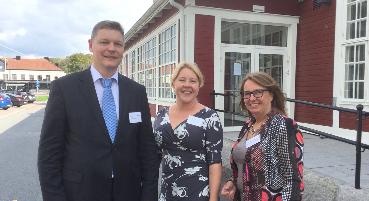 SahlgrenskaSP's tweet photo. Intressant dialog med @MFraunberg & @MerjaJaronen från @NeurocenterFI på #BrainGainSweden. Nordisk samverkan är viktigt. https://t.co/hEQc6ygP1X