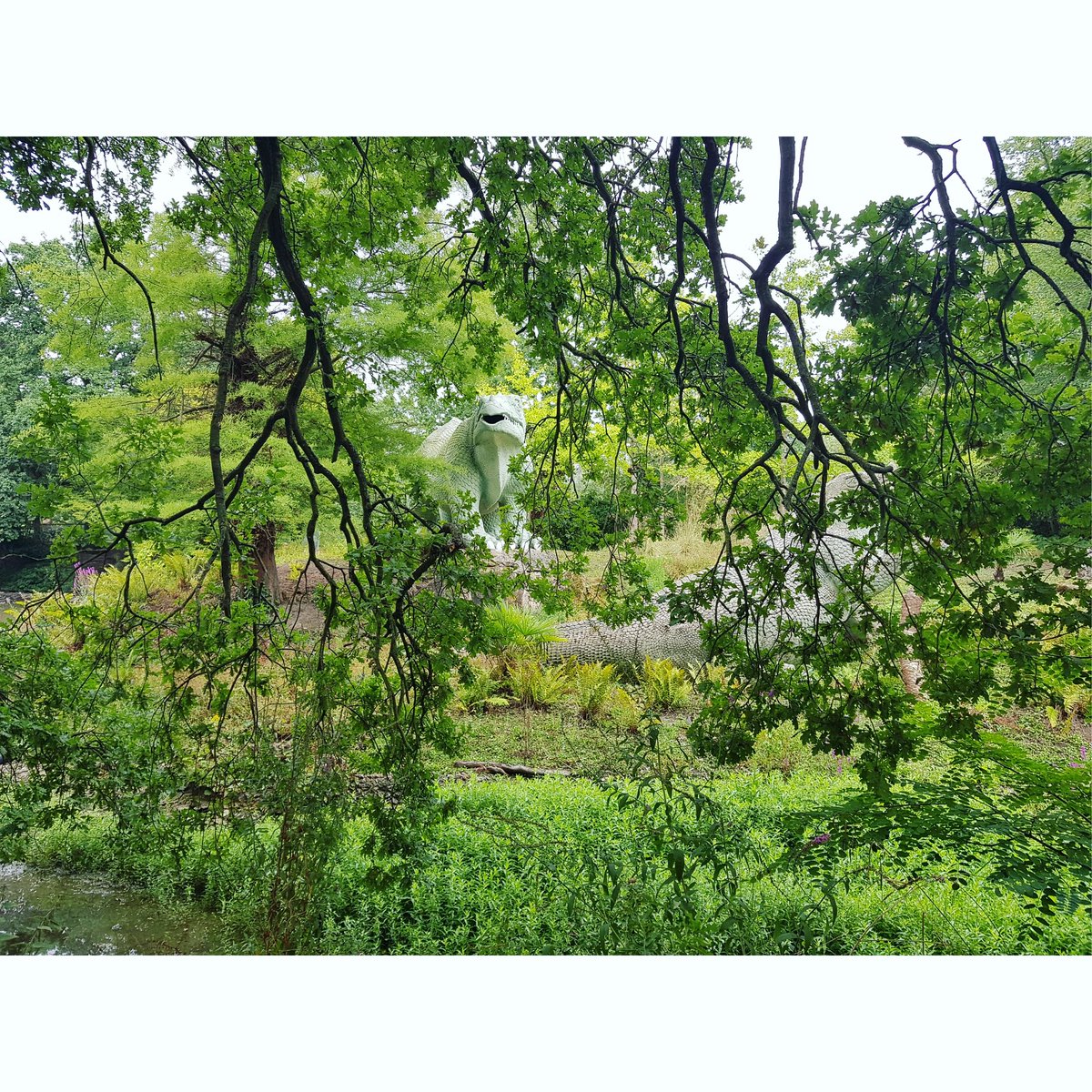 liinterior_'s tweet photo. Crystal Palace Dinosaurs
-Symbol of British influence in science
-They tell the story of how science is built on the best evidence available at the time
#liinterior #Linute #London #traveling #Londontravel #interiordesign #design #art #nature #park @CrystalPalacePK https://t.co/Z7vV346rUz