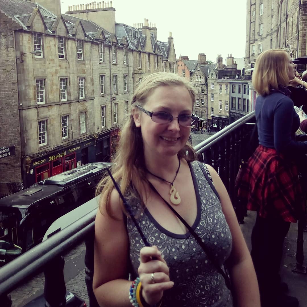 natpackertravel's tweet photo. So I actually did a #HarryPotter tour with @PotterTrail and it was great. I'm not a massive Potter fan but really enjoyed having a wand and learning about the Potter influences. Especially love the fake graves that have appeared in Greyfrairs. #scotpacker https://t.co/pe36sr8QA3