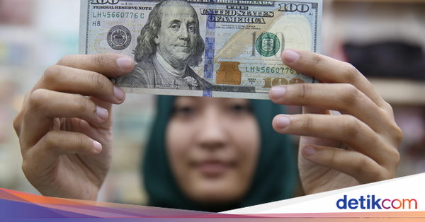"Apresiasi untuk Pak Jokowi dan jajaran-nya karena bisa menjinakkan dolar," ujar Ketua DPP Partai Hanura Inas Nasrullah Zubir. detik.id/6JxwZw