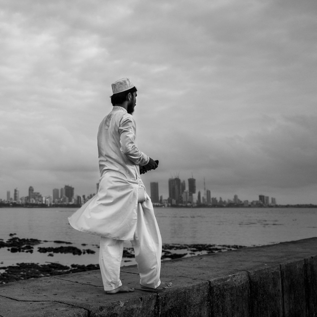 Exploring Mumbai in monochrome these days ❤️❤️❤️ #Mumbai @instagram