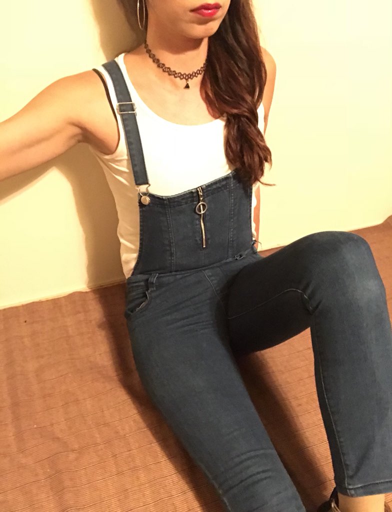 ruiotome's tweet photo. overalls style 🌻
大人女子カジュアルコーデ。
#ファッション #オシャレ #お姉さん
#オーバーオール #オールインワン #コーディネート #デニム #カジュアルコーデ #fashion #fashionblogger #fashionpost #style #styleinspiration #OOTD #ootdStyle #outfit #outfitpost #RT #Casual #simple https://t.co/oMdplEzu9x