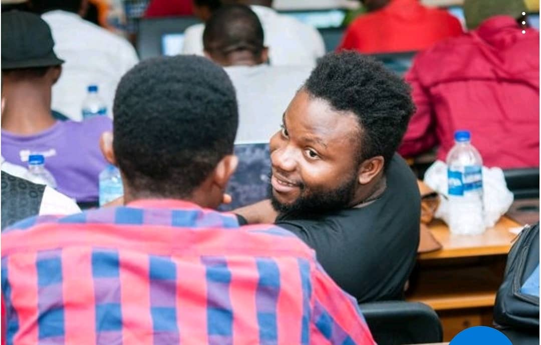 Tech4DevHQ's tweet photo. #tbt #Microsoft Digital Skills Master Class. A joint effort by Microsoft and #Tech4Dev to advance the acquisition of digital skills by young entrepreneurs and business enthusiasts. #DigitalLiteracy #SocialImpact https://t.co/soH0iIdmFP
