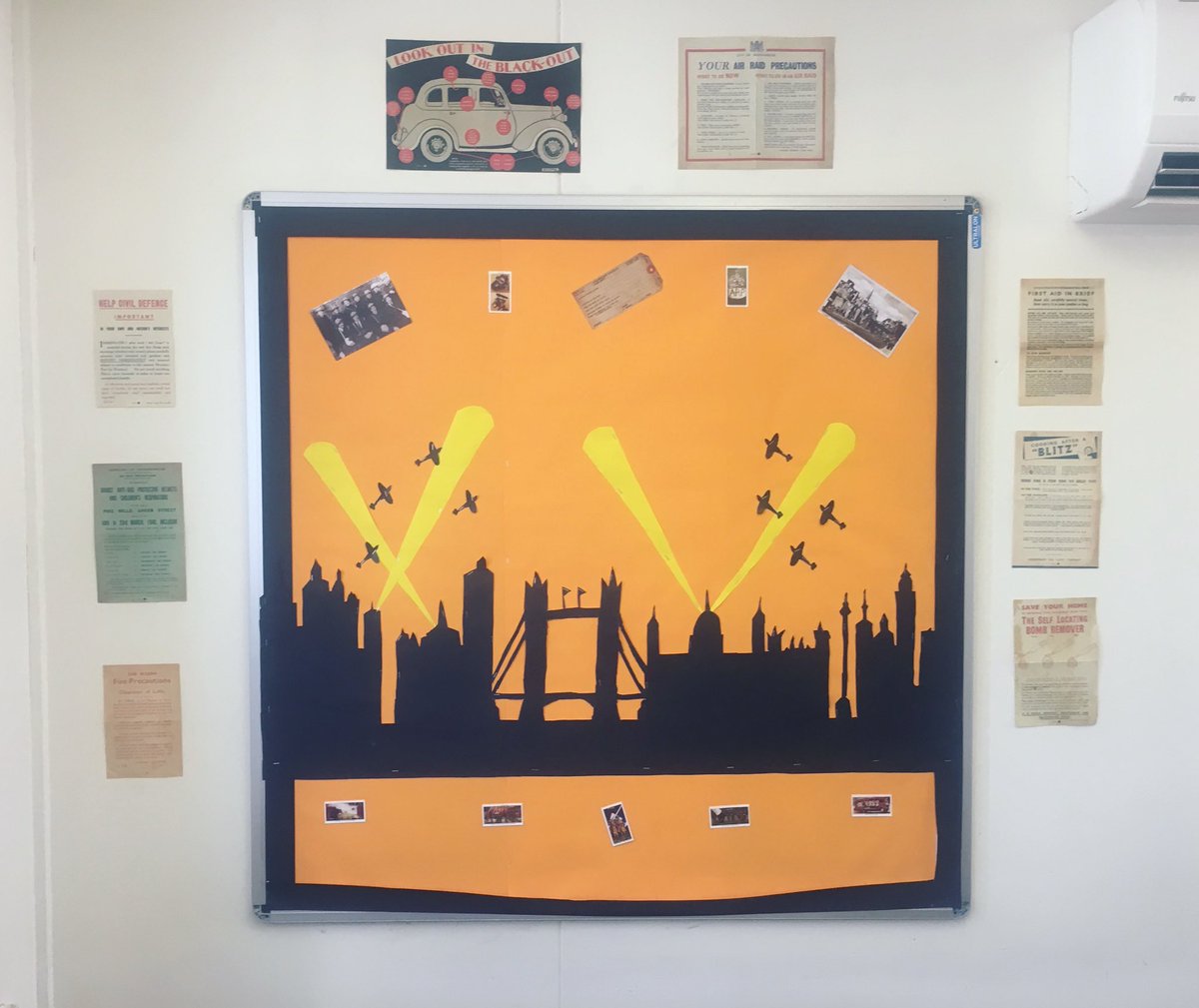MrsPNHistory's tweet photo. My new WW2 display! #History #HistoryTeacher #DisplayInspo #HistoryDisplay https://t.co/XQh9BkkrgF