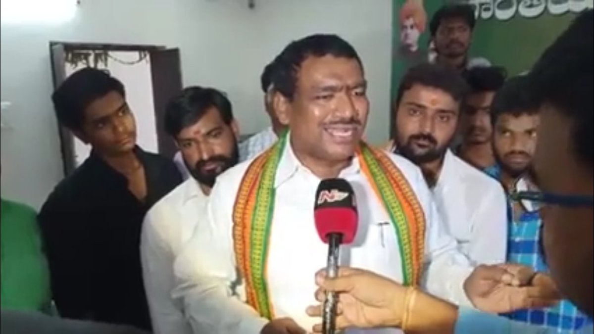 Yendala4BJP's tweet image. Press Meet at BJP Nizamabad Dist Office on Telangana  #AssemblyDissolution

#YendalaLaxminarayana 

@drlaxmanbjp @BJP4Telangana @Dattatreya @PMuralidharRao @kishanreddybjp @RaoMlc