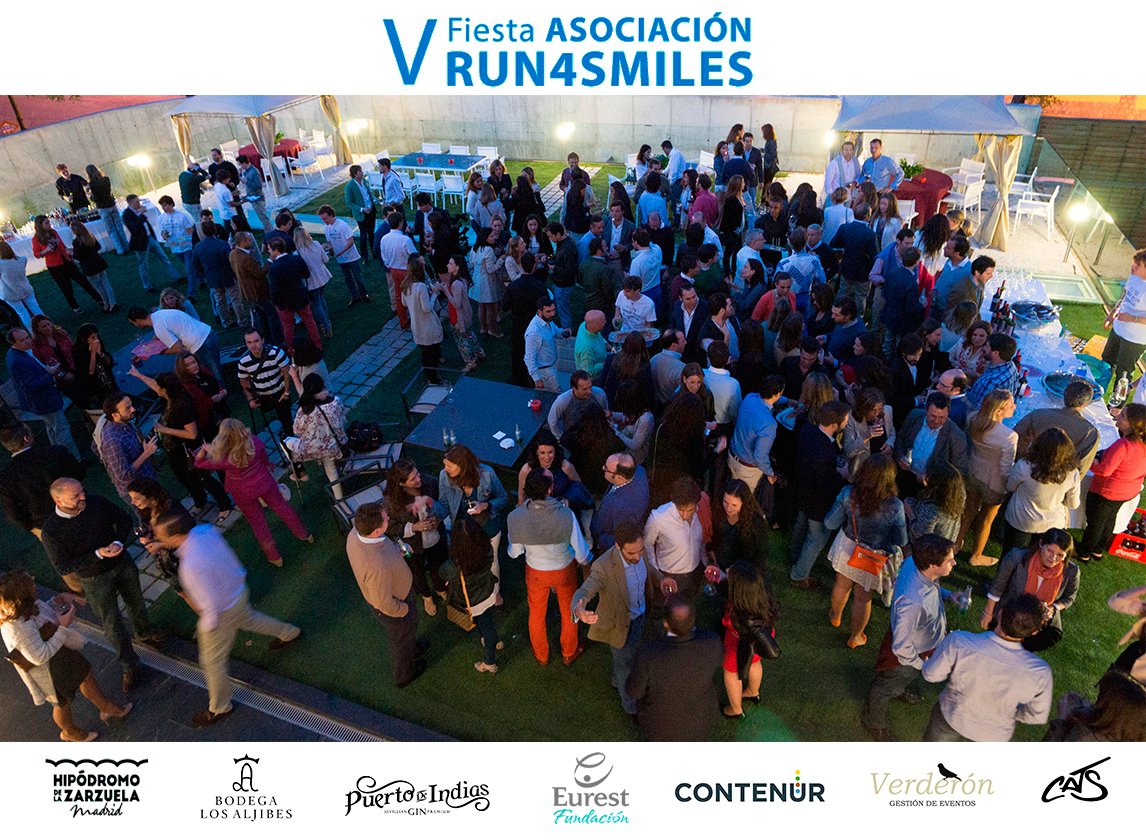 Run4S's tweet image. ¡MAÑANA ES EL GRAN DÍA!
Ya tenemos todo listo para pasarlo mañana en grande. Nos hace especial ilusión poder compartir una noche tan especial con todos vosotros. ¡GRACIAS DE 💙! #FiestaBenéficaR4S ¡ES POR UNA BUENA CAUSA! 😊

INFO y Entradas: run4smiles.com/fiesta-benefic…