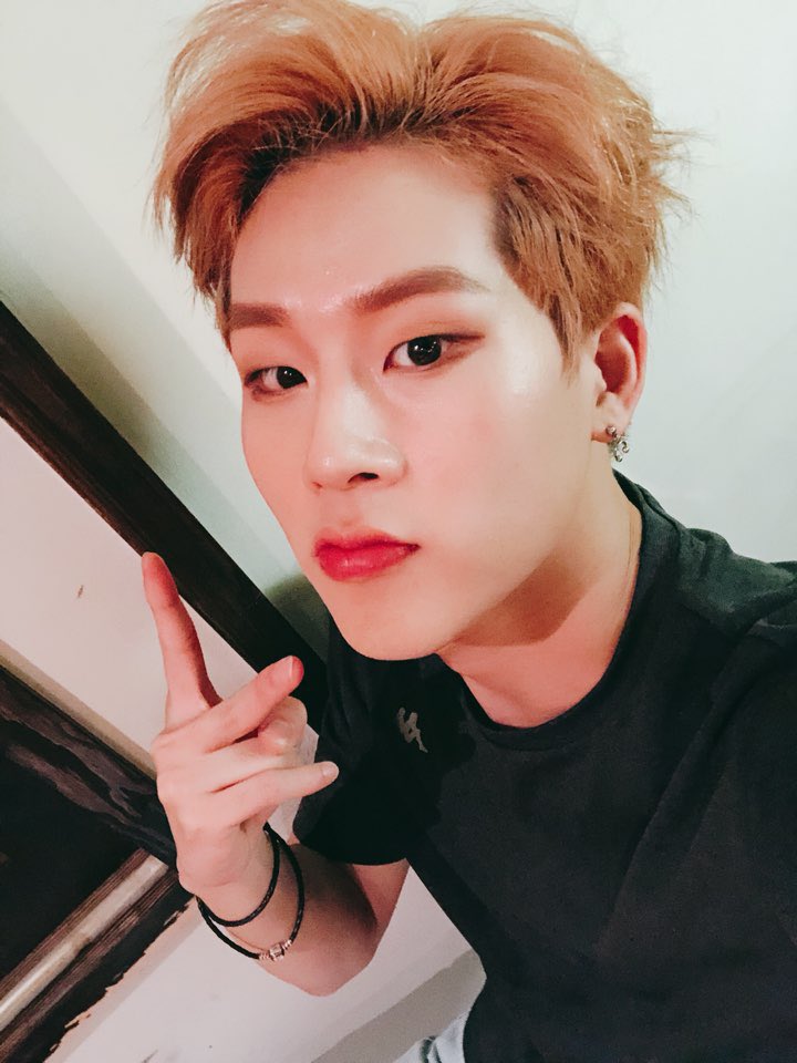 OfficialMONSTAX's tweet image. [#주헌] 여러분 밥먹었어요??? ㅠㅠ 맛있는 거 많이 먹고 오늘도 내 생각 해요^^