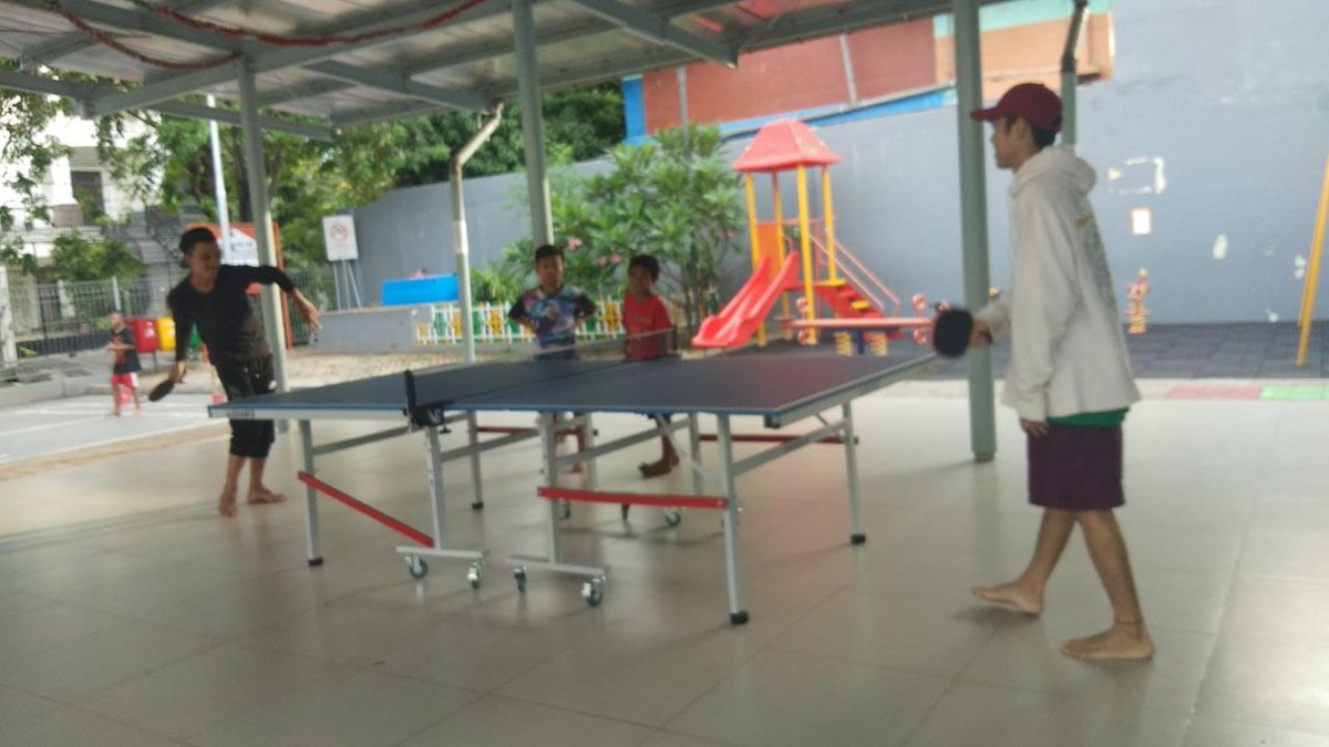 RptraSahara's tweet photo. pengunjung bermian tenis meja di rptraa sahara
ayooooooo buruan ke RPTRA!!!!
@sudinppapp
@Ermasuryani
@dppappdki
@tutykusumawati
@sudinppappjp
#ermasuryani63 
#tutykusumawati 
#dppappdki 
#ppappjp
#tenismeja https://t.co/9UESyPQxyH