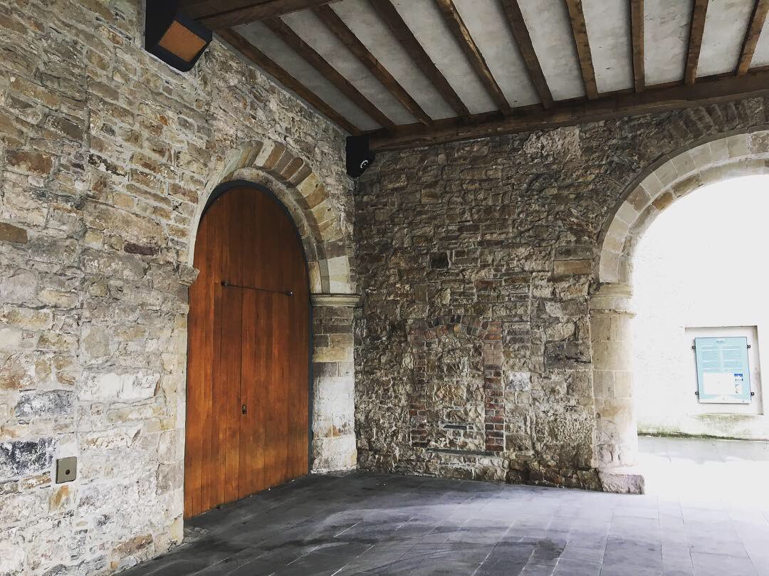 Orla_Clancy's tweet photo. Beautiful venue for today’s client photocall in #Clonmel, Co #Tipperary. #PR #AMOSullivanPR https://t.co/n1tN0wRlDD