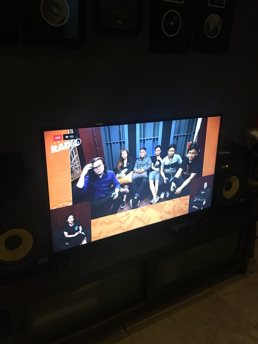 udubGAB's tweet photo. @AutotelicMusic live now @towerofdoom #towerradio https://t.co/ZCyme7Os4e