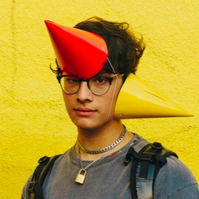 PrettyBR1's tweet photo. My mother said that he looks like when he was younger, now she's his grace And no comments on those pretty little eyes. 💙🔥 @brandon_arreaga https://t.co/38LpVkdf0u