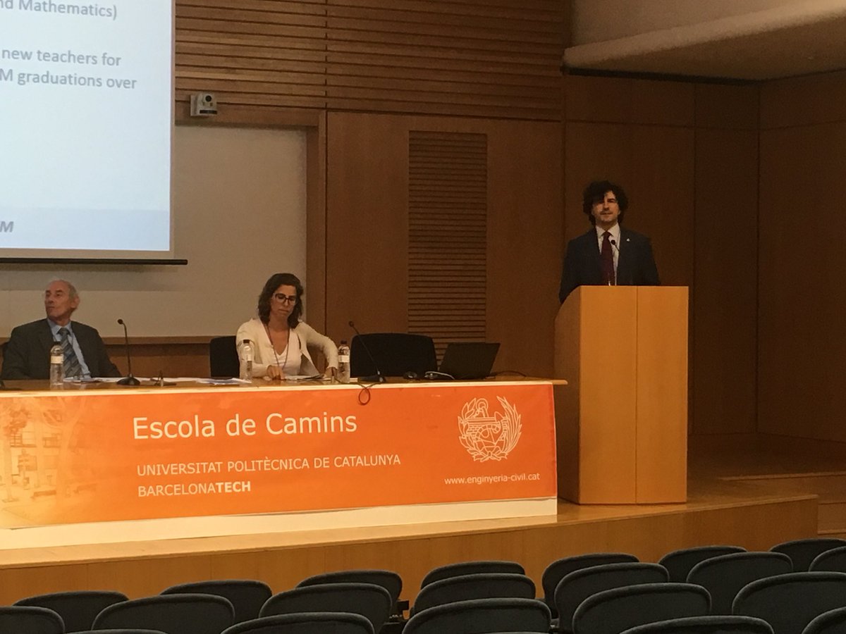 dobooku's tweet photo. «Change is hard, but it is worth it - and it is working» @BarackObama quote mentioned by @mfherrador @ #EUCEET 2018 https://t.co/Prilhh6X4o