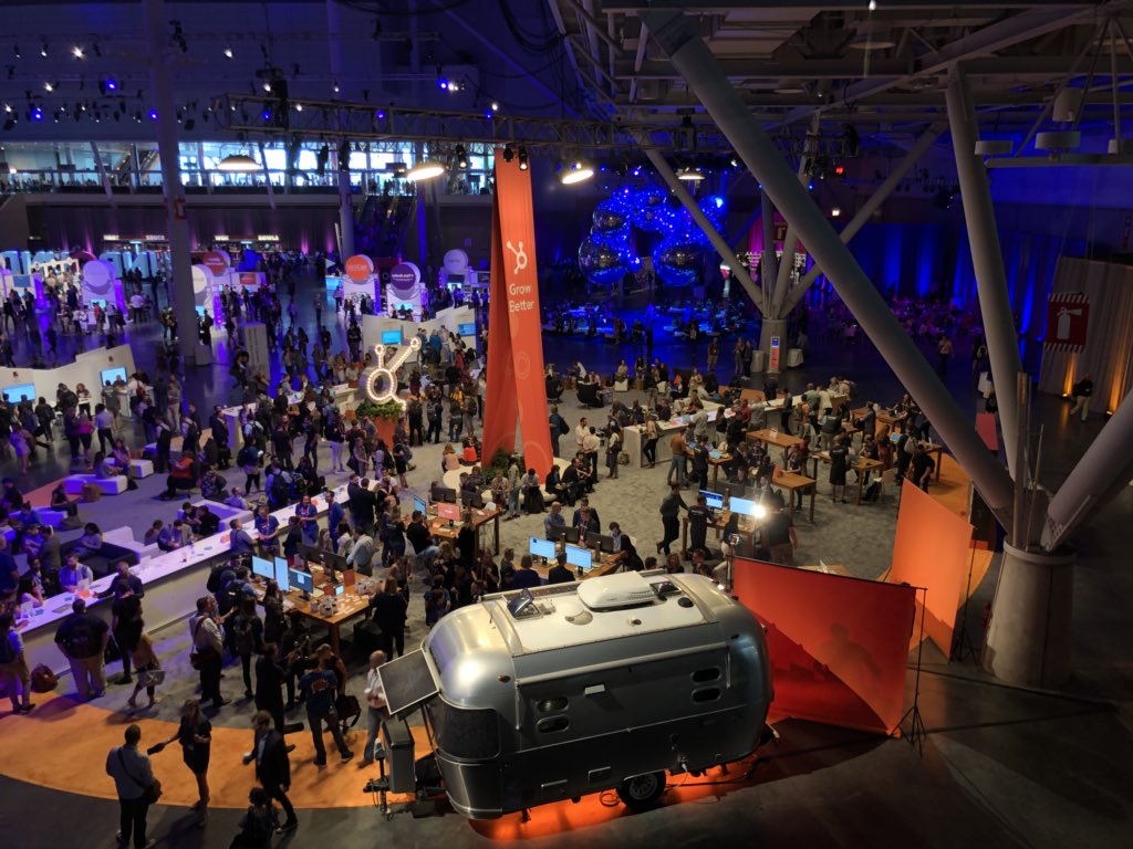 influxweflow's tweet photo. Yesterday was an incredible day at #Inbound18 - making new friends and reconnecting with old friends. Excited to see what’s in store for Day 3! @INBOUND @HubSpot https://t.co/5U87wrPHy2