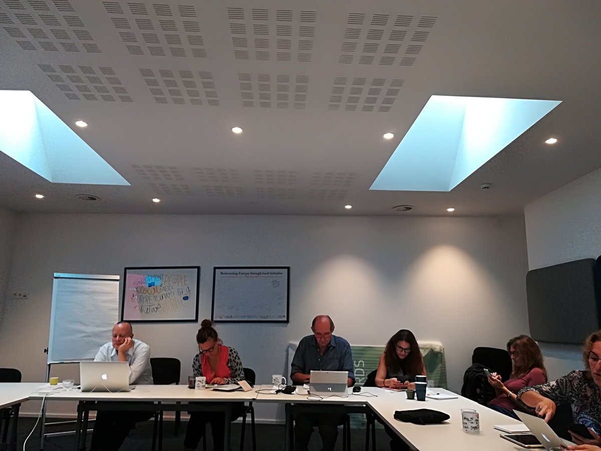 patri_marsa's tweet photo. 📝Learning the good practices in social media 🖱️from the #ESFTP18 conference orgnised by @aeidl in #brussels A lot of tips to be also implemented in the @EMEN_Project https://t.co/F9GZ6MzSE8
