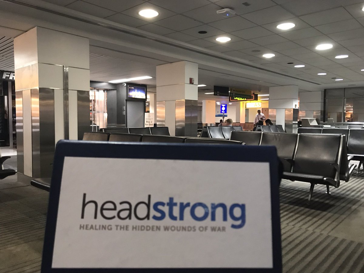 JoeQuinnMBGC's tweet photo. 4 am at @LGAairport. On my way to deliver a #PechaKucha presentation about @HeadstrongProj at @AWPartnership Warrior Symposium. I just need to figure out what a #PechaKuch presentation is? 🤔 @ToddConnor @GarrettCathcart @TheBunkerLabs https://t.co/dwzoXYtWTA