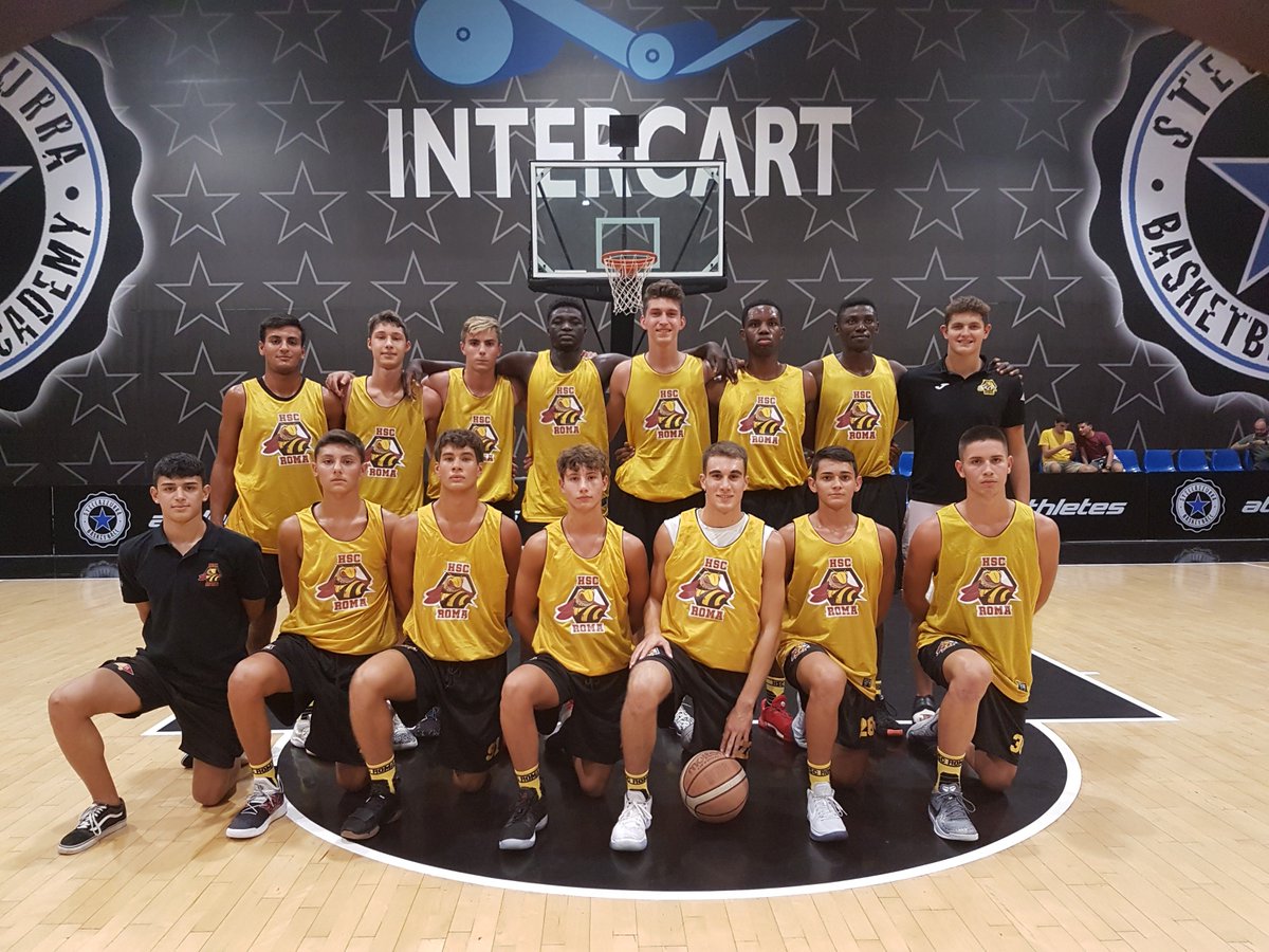 StellaAzzurraRm's tweet photo. L'@HoneySportCity di coach Tonolli stacca il biglietto anche per la finale U18 del Memorial Mario Delle Cave dopo quella U15: ko in semifinale @ebkroma 66-57. Se la Stella Azzurra batterà @RosetoSharks nell'altra semifinale (ore 18) ci sarà la doppia finale Stella vs HSC #mdc8 https://t.co/IVilwmowdd