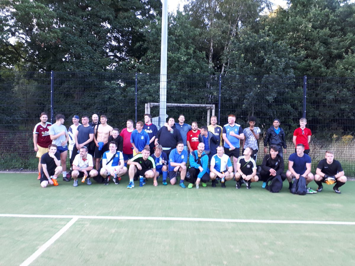 united_blokes's tweet image. Yeeeeesss fellas! It's Thursday, #footballtherapy night. Football, fitness,fun n banter. Meet some new people. Its a friendly atmosphere, Inclusive. Don't matter about ability, or age. Get yourself down. Come n see what all the noise is about. Top #peersupport. Don't be on ya tod