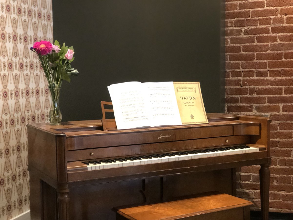 KC Streetcar 🚊💙 tweet media