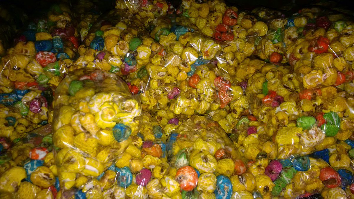 RealMrManager01's tweet image. #CassperFillUpChallenge the manufacturers want to fill the skopas with blue paint they need your permission