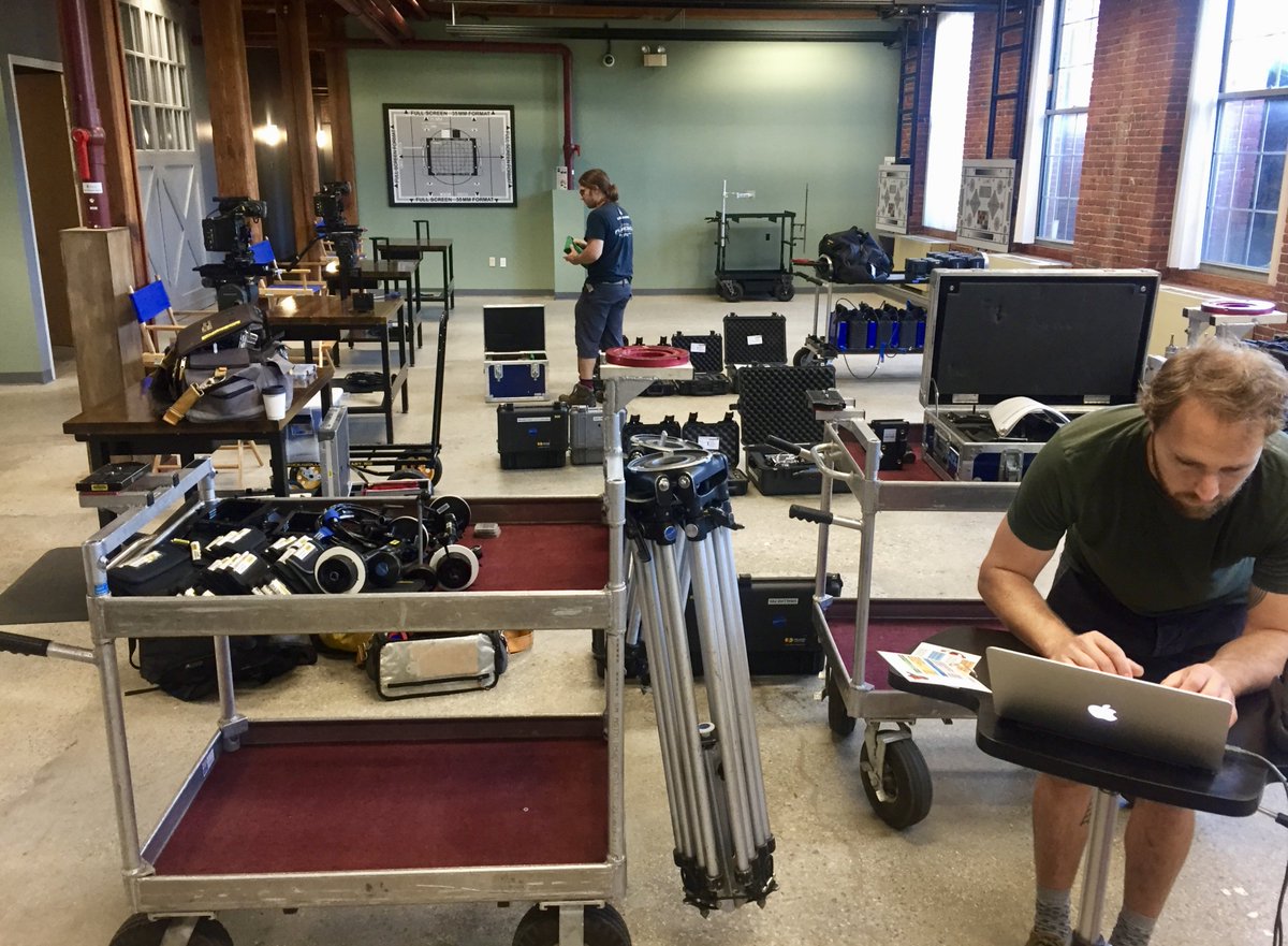 rulebostoncam's tweet photo. Cranking early in the AC Lounge. 
#rbcgear #rulerentals #aclounge #bostonproduction #cameragear #productiongear #filmtools #motiontools #cameradept #ac #acprep #dp #dop #filmmaking #cinematography #digitalcinema #rentalprep  #rentalhouse #wegotyoucovered https://t.co/5STMNBUu74