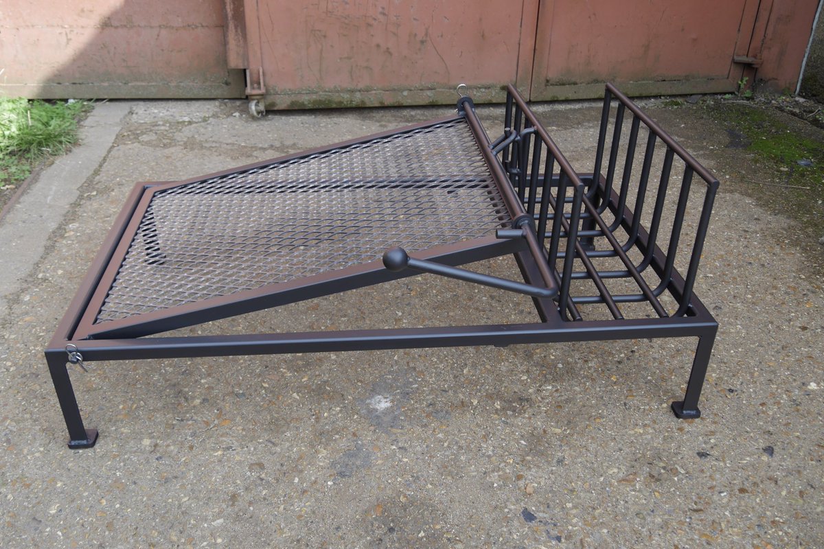SolusGrills's tweet photo. We have made a NEW GRILL!  A Uruguayan style #grill. A great simple &amp; effective grill, for #livefirecooking. Interested, then please feel free to get in touch #uraguay #outdoorkitchen #asado #livefirecooking #cookingoverfire #parilla #gauchogrill #gaucho https://t.co/M2Lnx30A1V