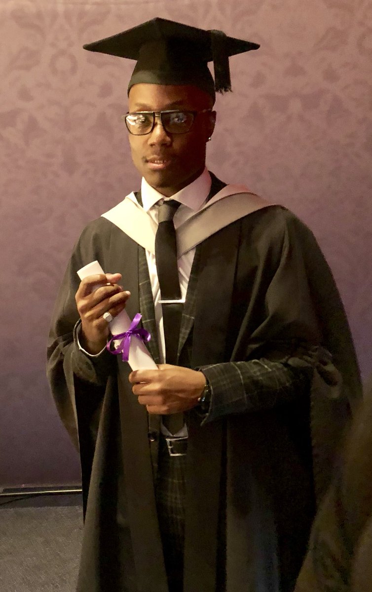 conroyfabion's tweet photo. Congrats to my brother Dieter @UH_Education #hertsgrad2018 https://t.co/l3dumOYkis