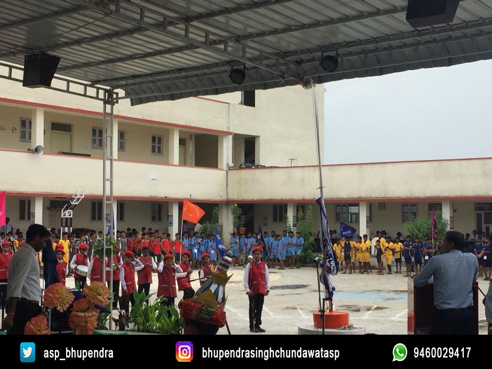 asp_bhupendra's tweet photo. आज छबड़ा ज़िला बारां स्वामी विवेकानंद मोर्डन स्कूल में 63 वी प्रतियोगिता आयोजित ज़िला स्तरीय खो खो प्रतियोगिता का शुभारंभ करने का अवसर मिला व प्रतिभागियों को शुभकामनायें दी।
#BhupendraSinghChundawat #WorkforHonesty https://t.co/44YAmEfUNU