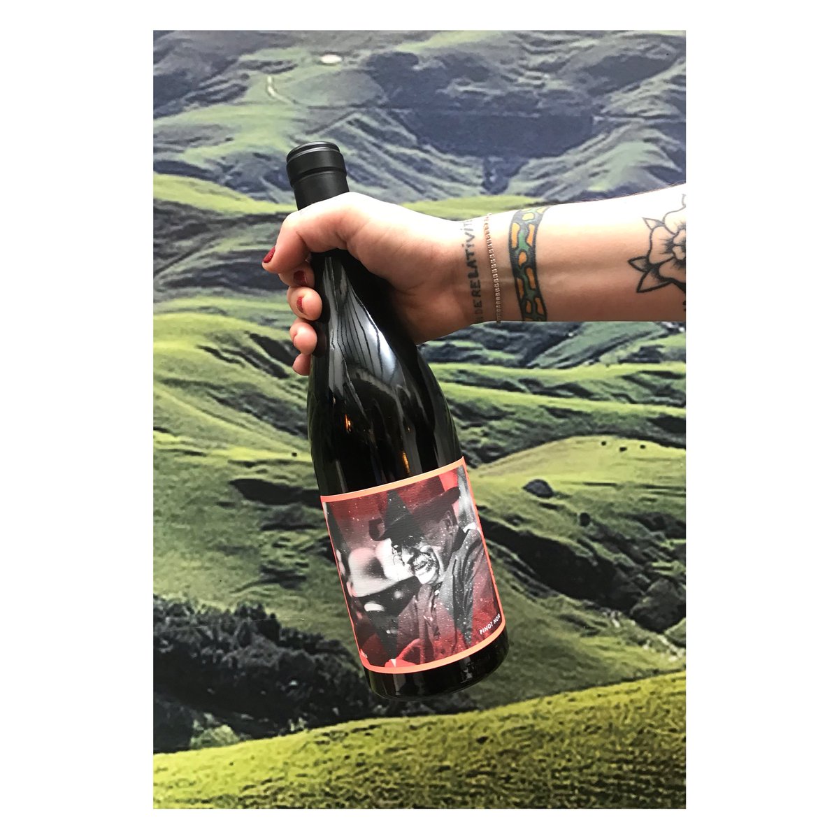 W I N E  •  O F  •  T H E  •  W E E K
Pinot Noir, Wonderwall @fieldrecordingswine from Edna Valley, CA
One of our all time favourites!
.
£10 #btg this week 
#wineoftheweek #btg #btb #pinotnoir #wonderwall #ednavalley #california #californianwine #mgpldn #heddonstreet