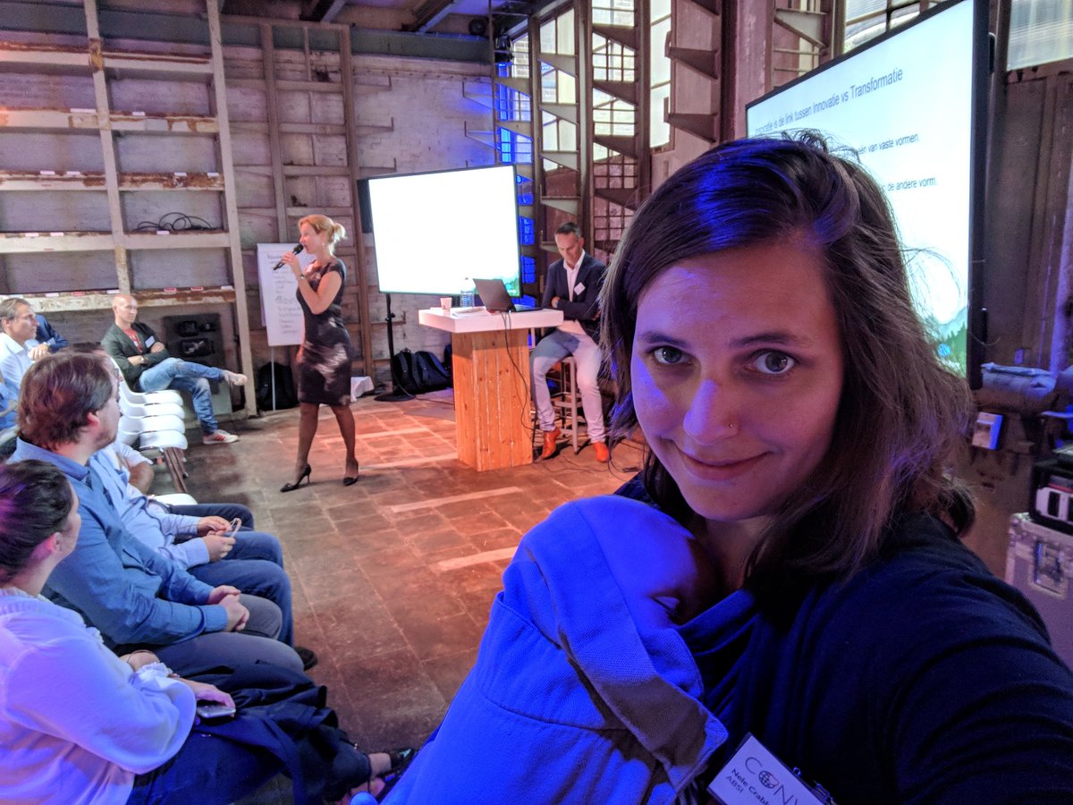 Being inspired together with my little one at the Converse inspiration event from @absi_nv #nonprofit #itfornonprofit #maternityleave #passionforITandNonprofit