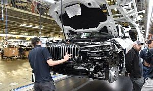 BodykitChannel's tweet photo. 2019 BMW X7 Confirmed To Debut In October https://t.co/3XCpJbDg9C https://t.co/1sj8Zmk8at
