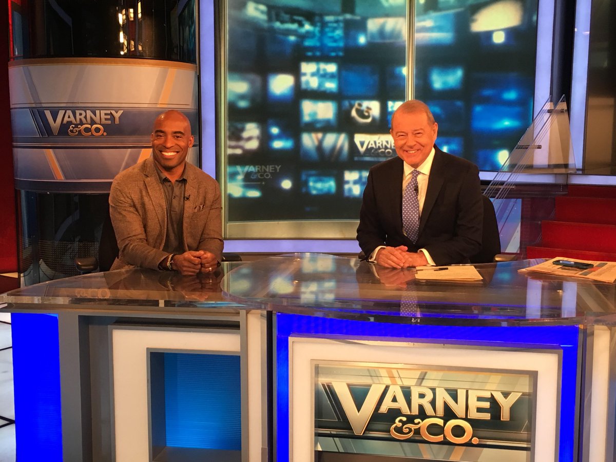 DraftKingsNews's tweet photo. We're another day closer to #KickoffBash this Sunday, and our NYC media tour with special guest @TikiBarber picks back up this morning with our first stop at @Varneyco. Stay tuned for all the latest https://t.co/PtOBW9BSWZ